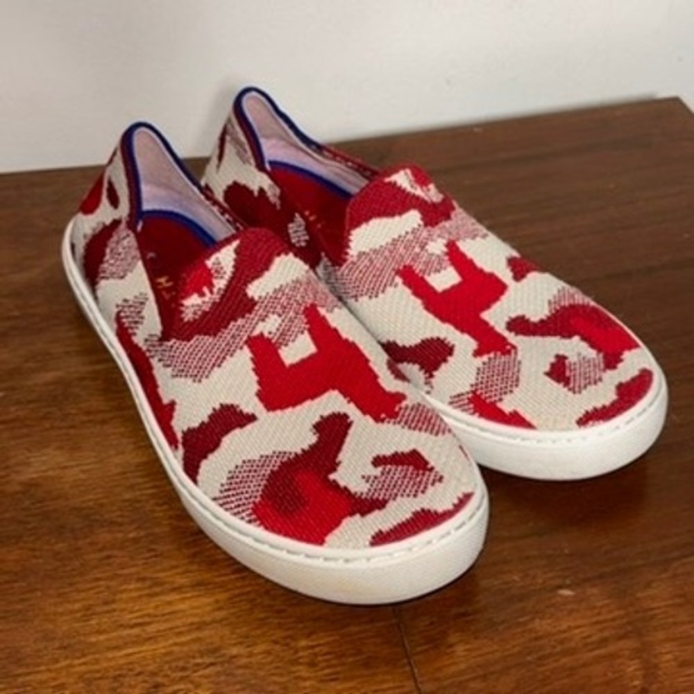 Rothy's The‎ Sneaker Women Sz 4 Red Camo Slip On Washable Comfort